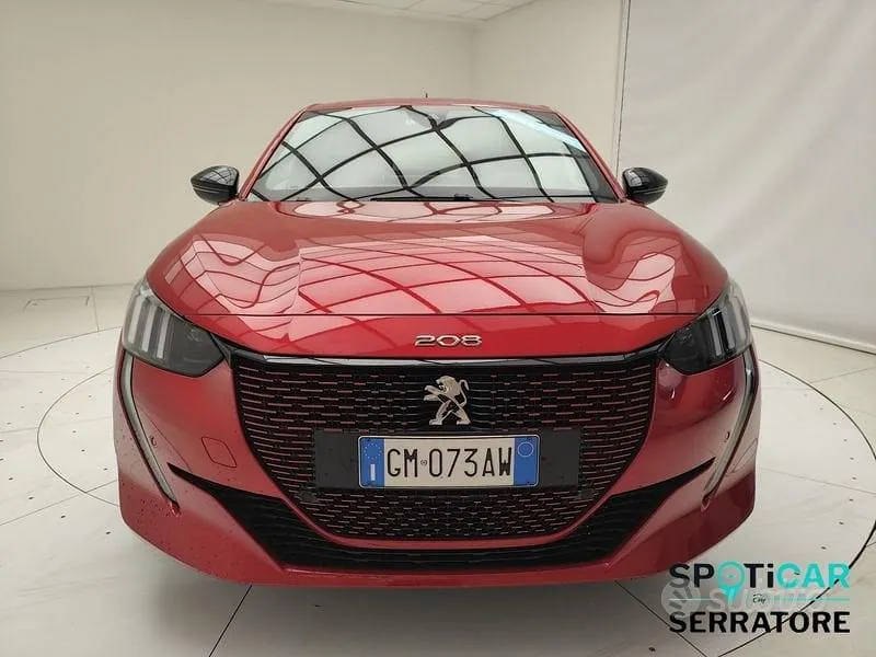 Peugeot 208 2023 photo 2