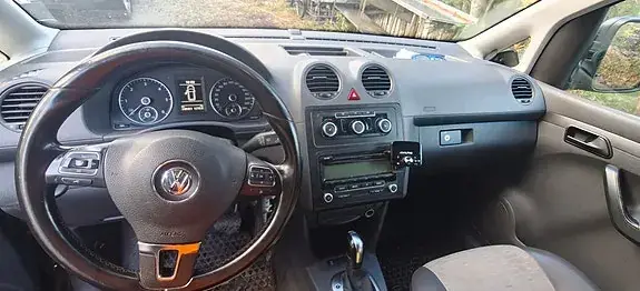 Volkswagen Caddy Maxi 2011 photo 3