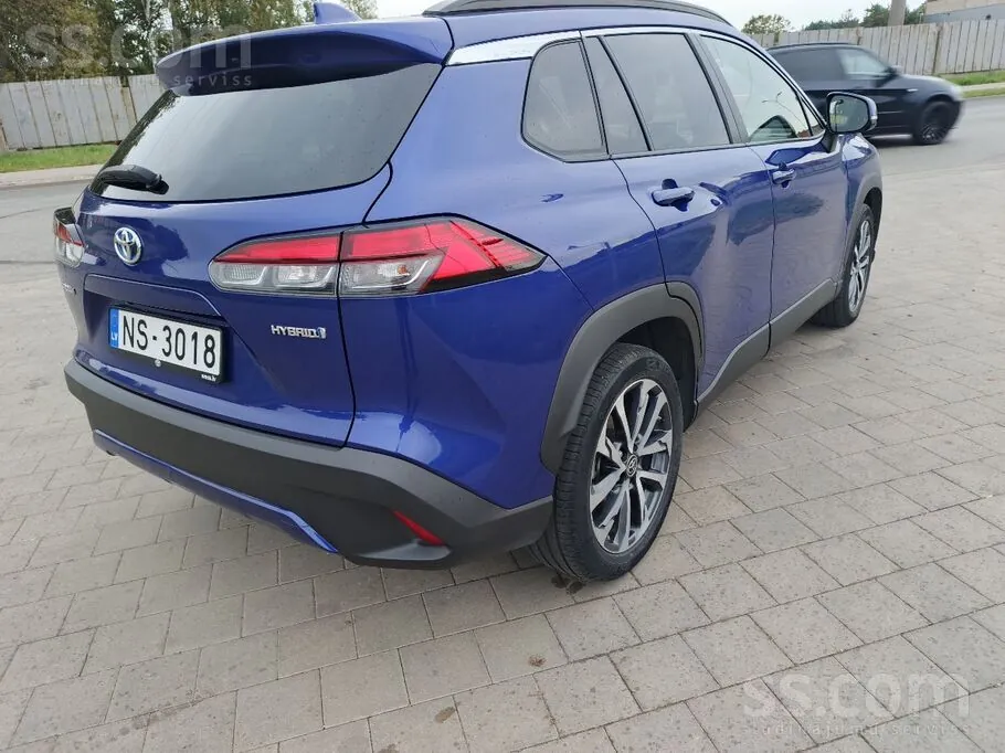 Toyota Corolla Cross 2023 photo 3