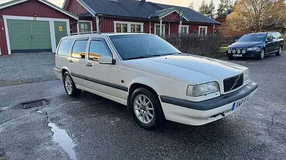 Volvo 850 1995 photo 2