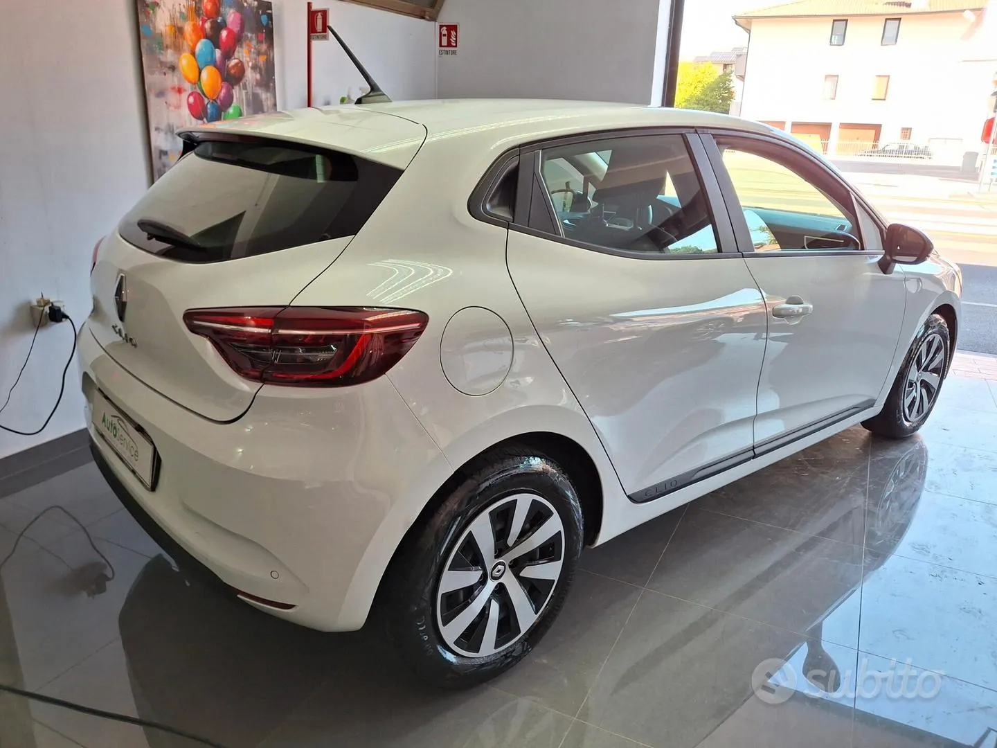 Renault Clio 2023 photo 3