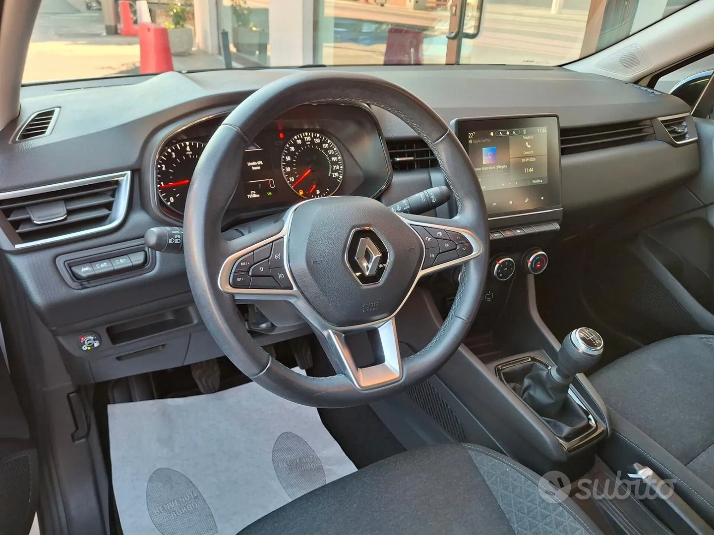 Renault Clio 2023 photo 5