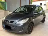Mazda Demio 2009 photo 2