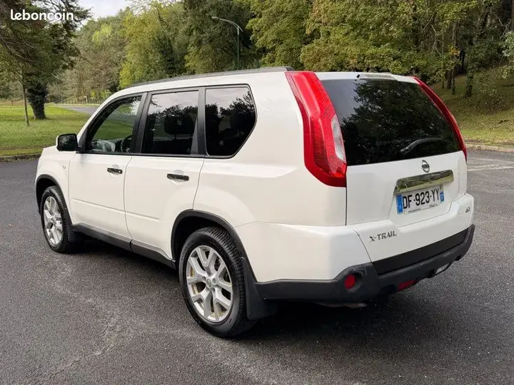 Nissan X-Trail 2014 photo 3
