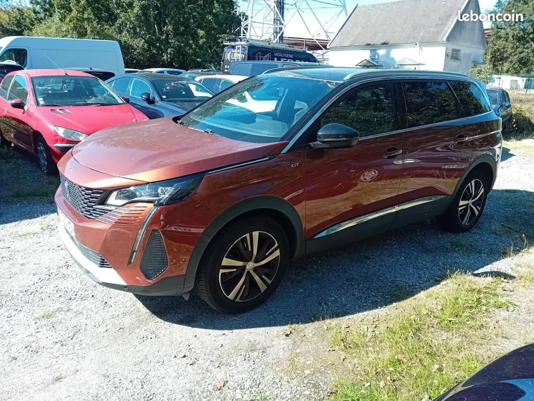 Peugeot 5008 2023 photo 2