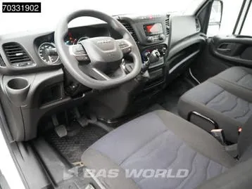 Iveco Daily 2021 photo 3