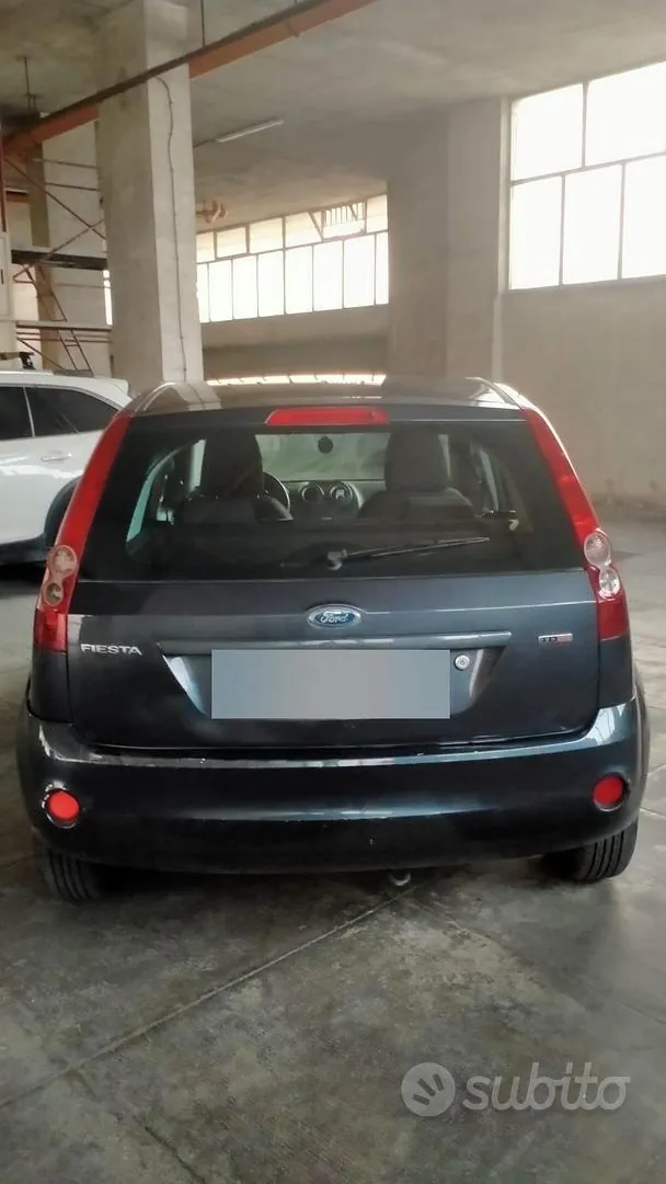 Ford Fiesta 2007 photo 4