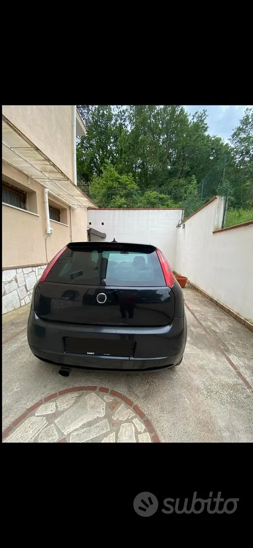 Fiat Grande Punto 2008 photo 3
