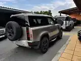 Land Rover Defender 2023 photo 5