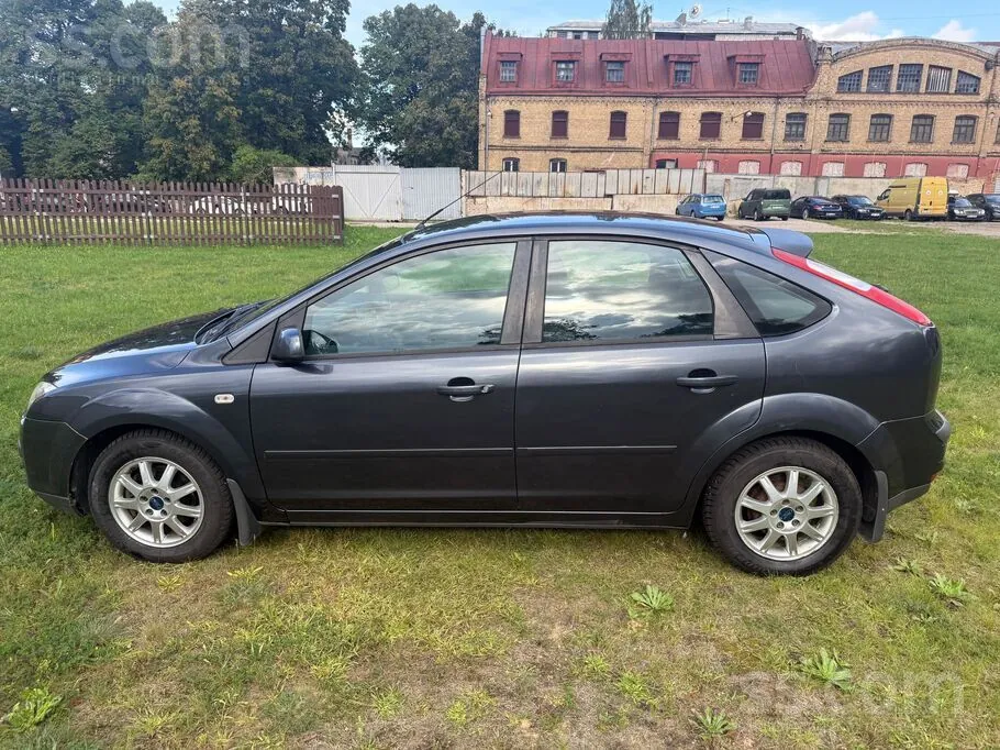 Ford Focus 2007 photo 4