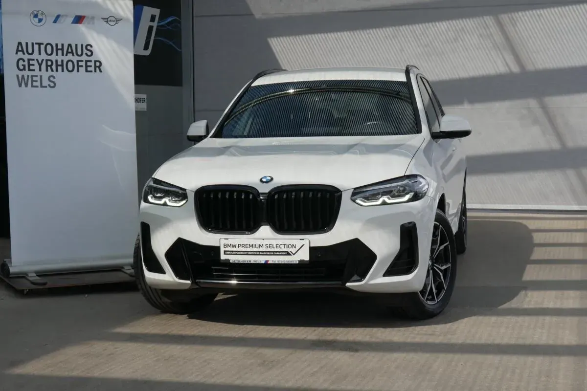 BMW X3 2023 photo 2