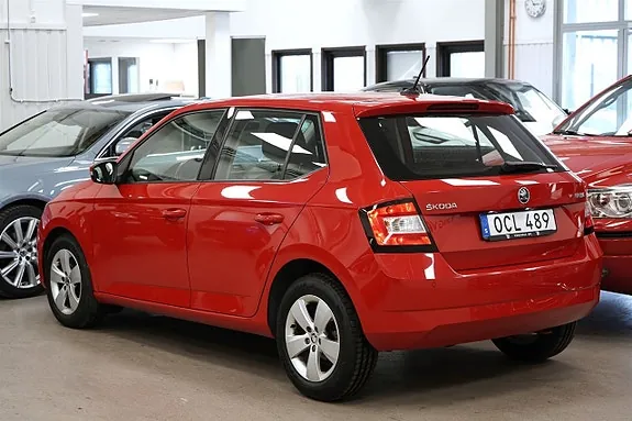 Skoda Fabia 2018 photo 3
