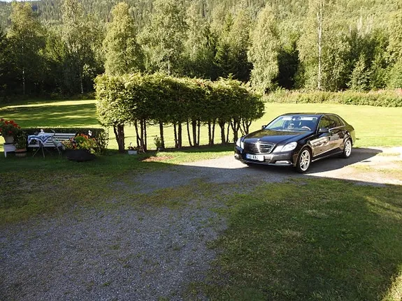 Mercedes-Benz E-Class 2010 photo 5