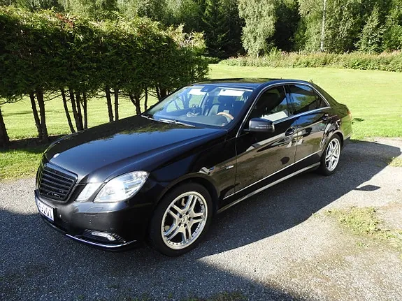 Mercedes-Benz E-Class 2010 photo 3