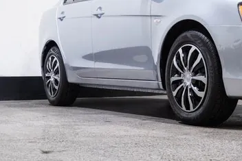 Mitsubishi Galant 2013 photo 4