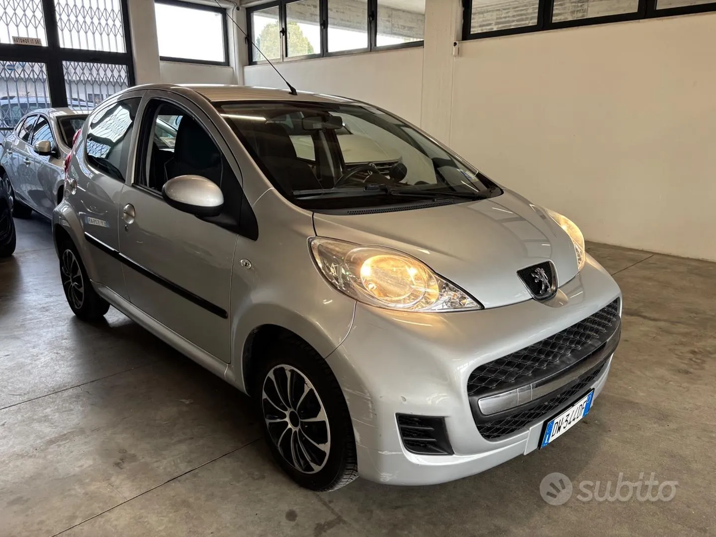 Peugeot 107 2009 photo 3