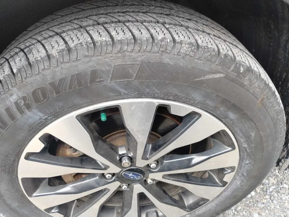 Subaru Outback 2015 photo 2