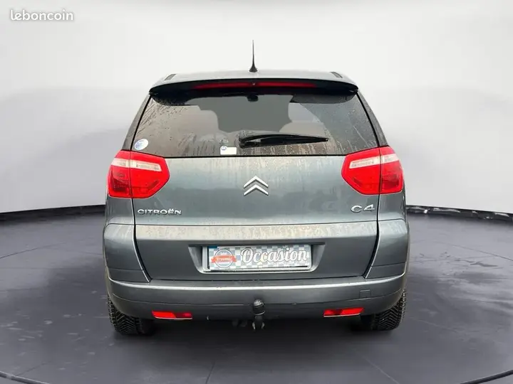 Citroen C4 Picasso 2008 photo 4