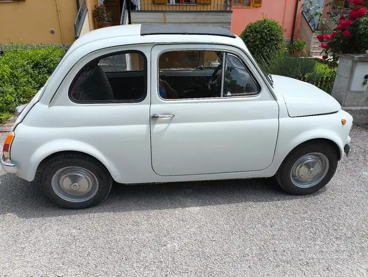 Fiat 500 1970 photo 2