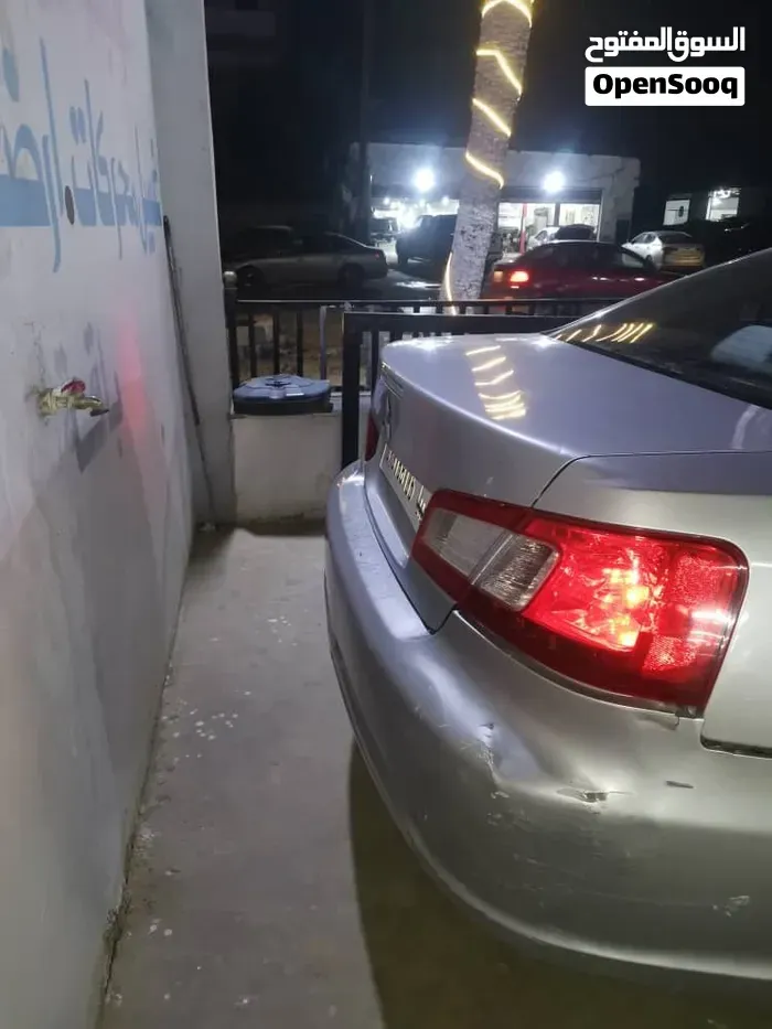 Mitsubishi Galant 2010 photo 2