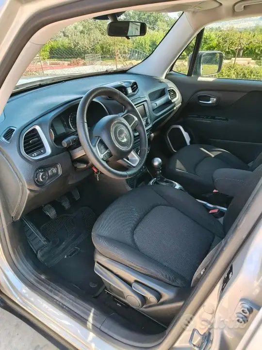 Jeep Renegade 2017 photo 5
