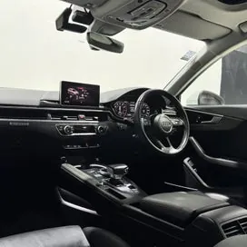 Audi A4 2018 photo 4