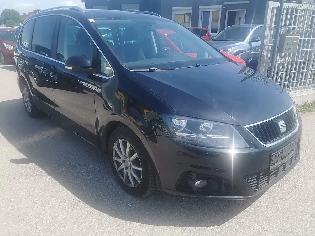 Seat Alhambra 2012 photo 2