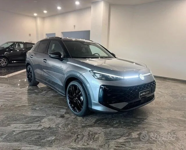 Volkswagen T-Roc 2026 photo 2