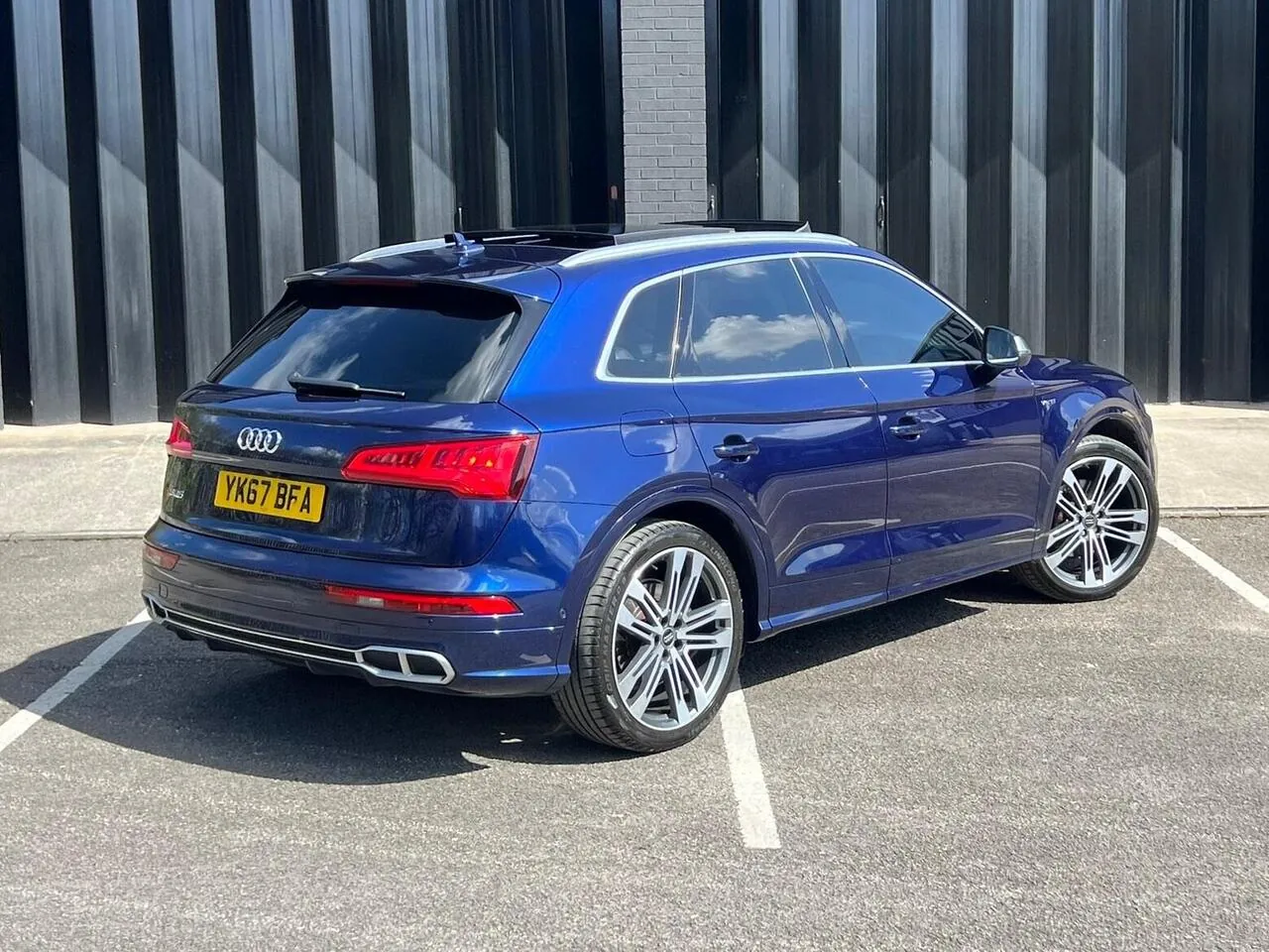 Audi Sq5 2017 photo 3