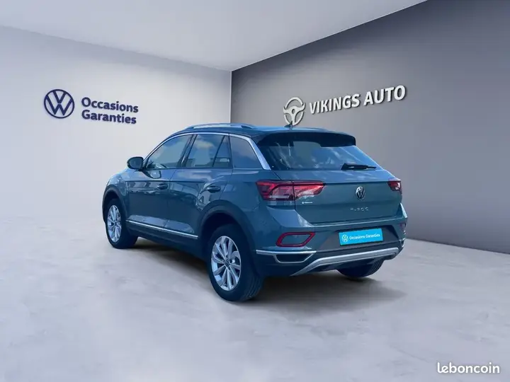 Volkswagen T-Roc 2023 photo 3