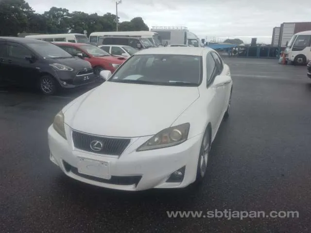 Lexus Is250 2010 photo 2