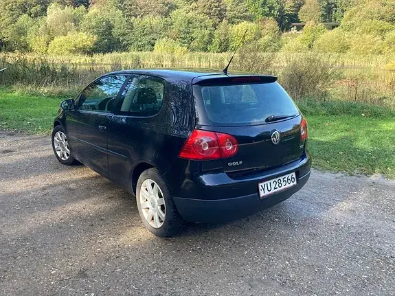 Volkswagen Golf 5 2007 photo 2