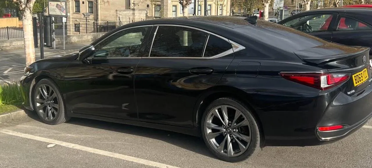 Lexus Es 2019 photo 4
