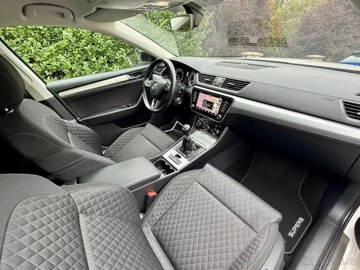 Skoda Superb 2020 photo 4