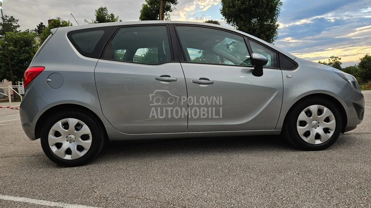 Opel Meriva 2013 photo 3