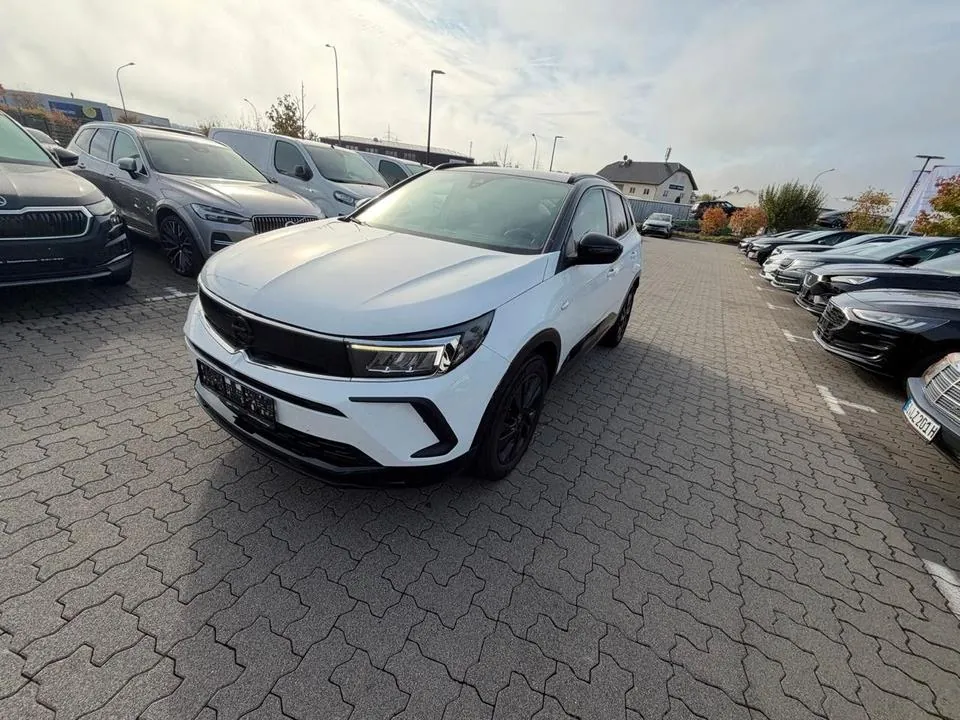 Opel Grandland X