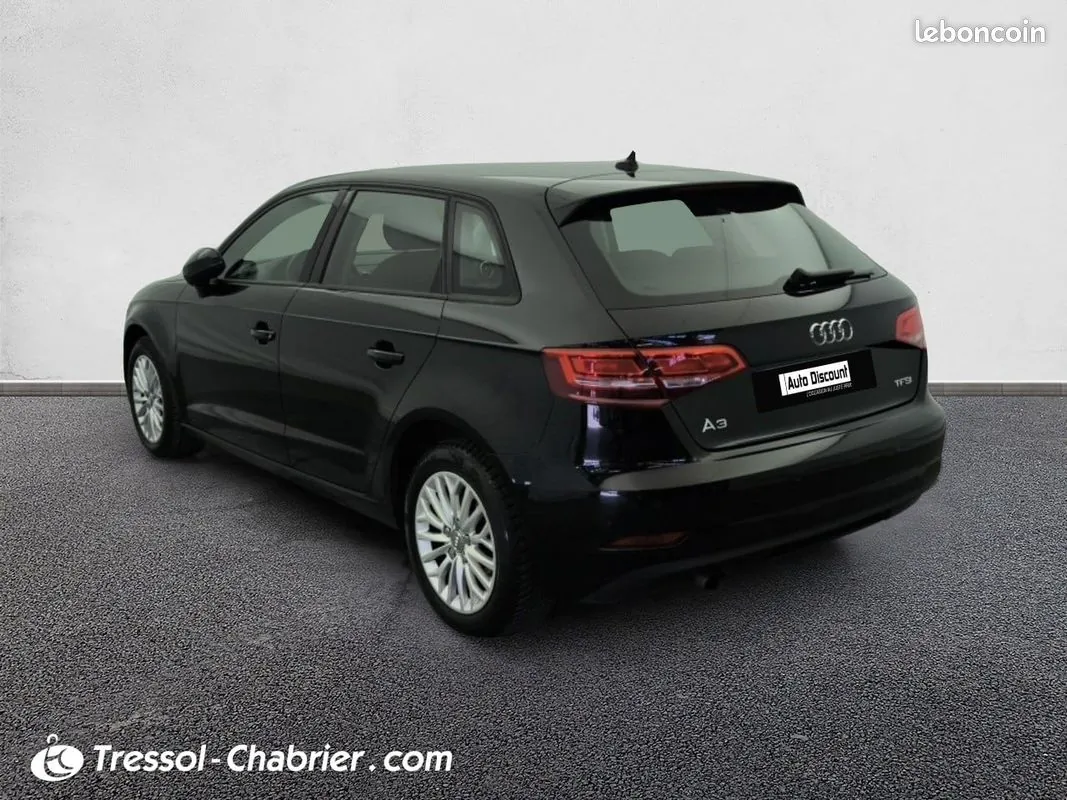 Audi A3 Sportback 2019 photo 3