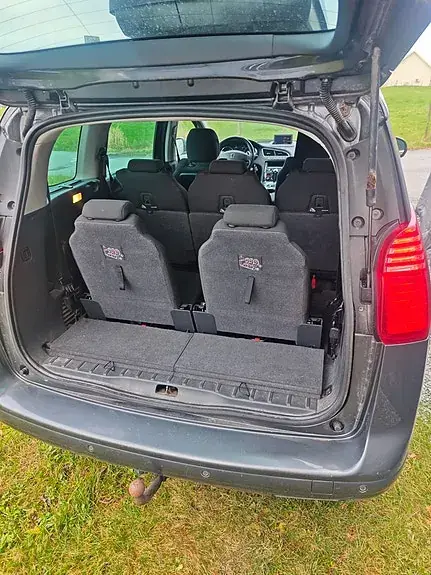 Peugeot 5008 2012 photo 5