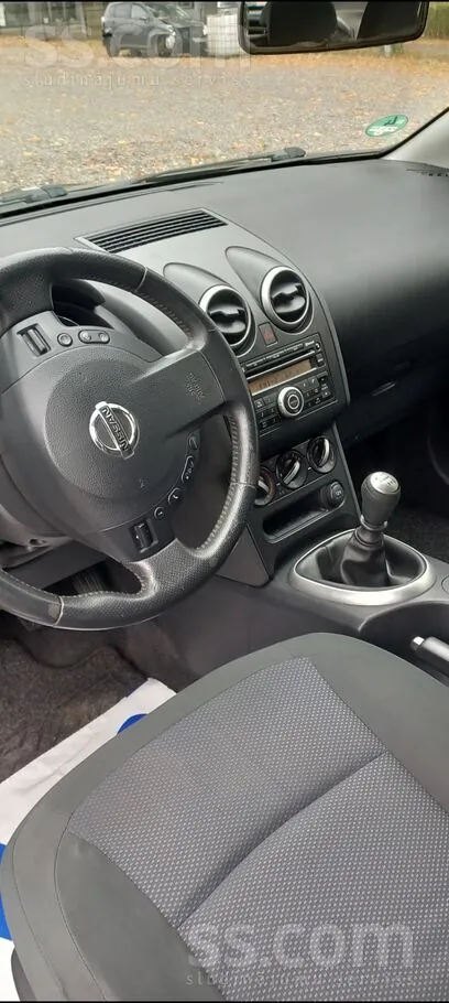 Nissan Qashqai 2011 photo 5