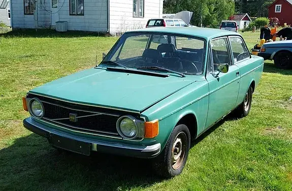 Volvo 142