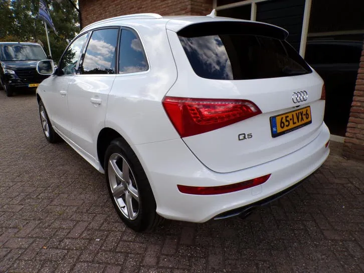 Audi Q5 2009 photo 3
