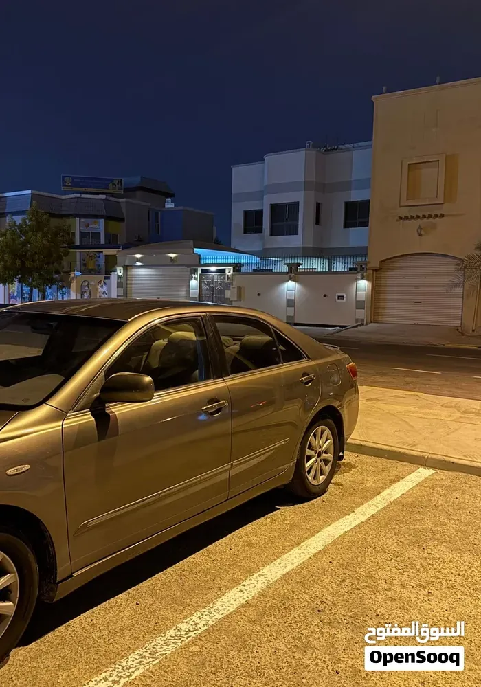 Toyota Camry 2010 photo 2