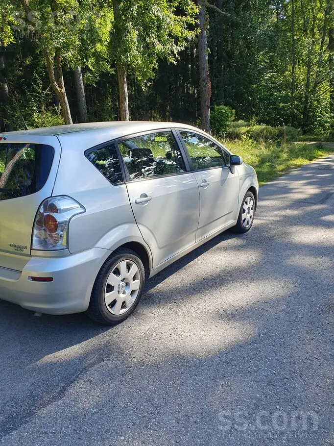 Toyota Corolla Verso Ii 2005 photo 4