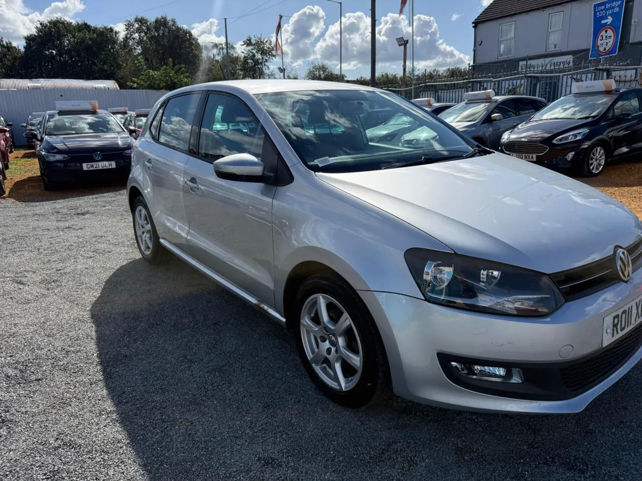 Volkswagen Polo 2011 photo 4
