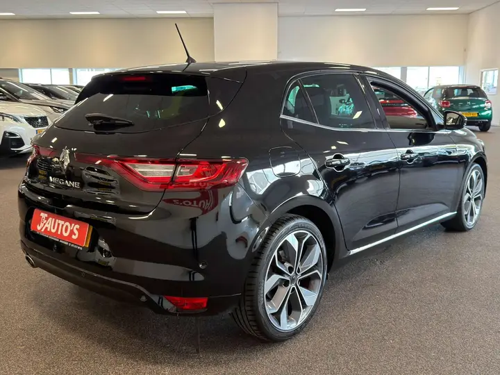 Renault Megane 2016 photo 5