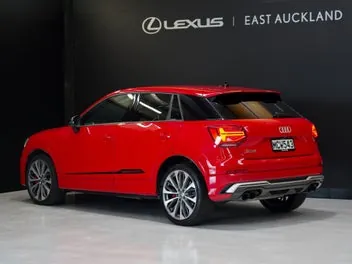 Audi Sq2 2019 photo 3