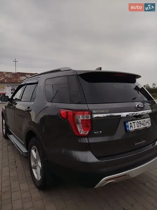Ford Explorer 2015 photo 5