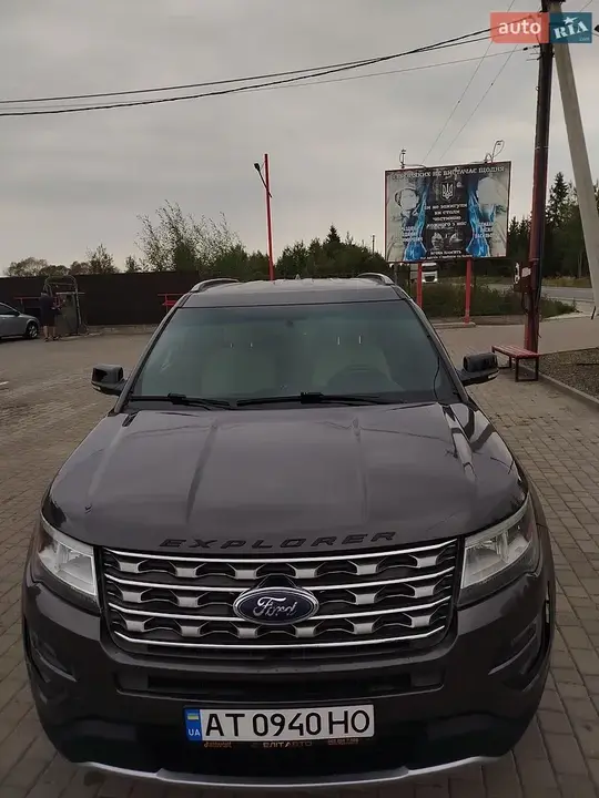 Ford Explorer 2015 photo 4