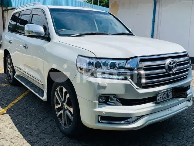 Toyota Land Cruiser Sahara