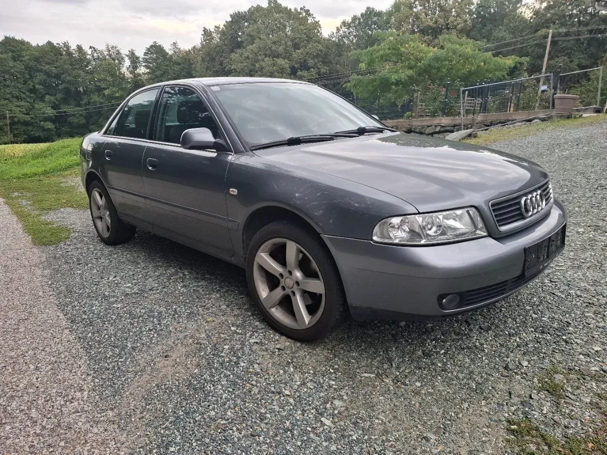 Audi A4 2001 photo 3